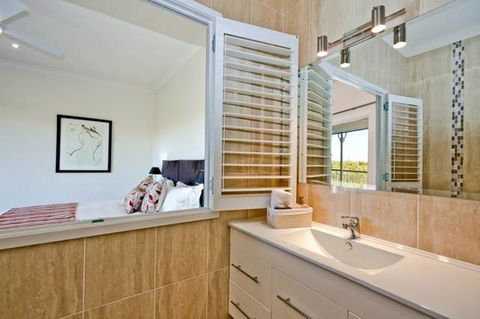 Cornwallis House - Tourism Noosa 4