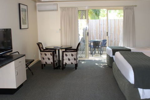 Fairways Resort - Tourism Noosa 4
