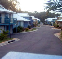 Flynns on Surf Beach villas - Tourism Noosa