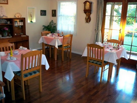 Johnstone's On Oxley Bed & Breakfast - Tourism Noosa 1