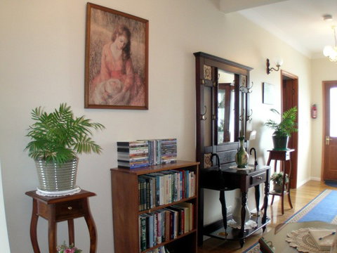 Johnstone's On Oxley Bed & Breakfast - Tourism Noosa 2