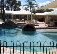 Jolly Swagman Motor Inn - Tourism Noosa