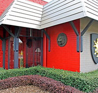 New England Motor Lodge - Tourism Noosa