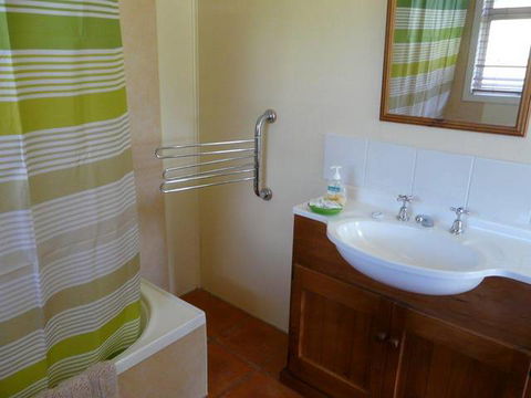 Oaklea Bed And Breakfast & Cottages - Tourism Noosa 4
