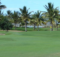 Queens Beach Tourist Village - Tourism Noosa