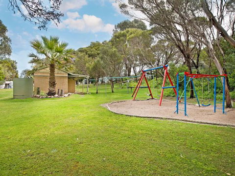 Acclaim Pine Grove Holiday Park - Tourism Noosa 9
