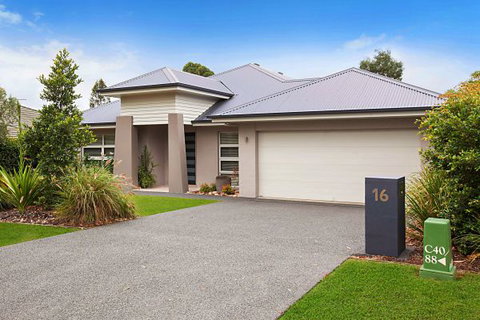Villa Saachi - Tourism Noosa 11