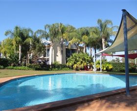 Villa Tarni Apartments - Tourism Noosa 0