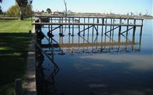 DC On The Lake - Tourism Noosa 4