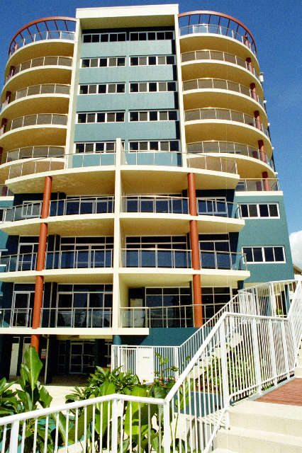 Sunrise Apartments Tuncurry - Tourism Noosa 1