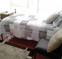 The Pommy Tree Bed  Breakfast - Tourism Noosa