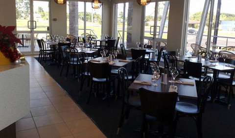 Tropixx Motel And Restaurant - Tourism Noosa 3