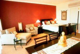 Tuileries Rutherglen - Tourism Noosa 0