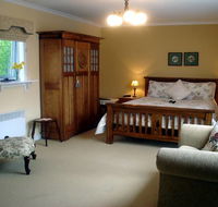 Walton House BB - Tourism Noosa
