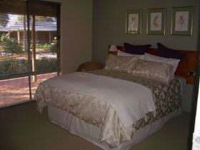 Grandis Cottages - Tourism Noosa 2