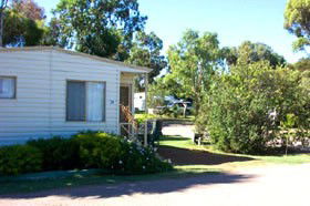 Acclaim Pine Grove Holiday Park - Tourism Noosa 1