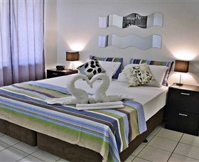 Absolute Beachfront Apartment - Tourism Noosa 2