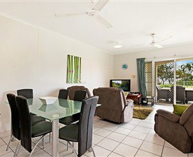 Absolute Beachfront Apartment - Tourism Noosa 6