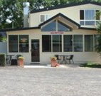 Poplar Caravan Park and Harrys Snack Shack - Tourism Noosa