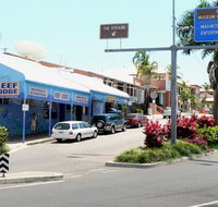 Reef Lodge Backpackers - Tourism Noosa