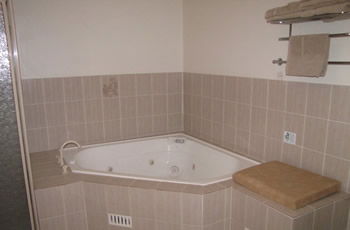 Golf Links Motel - Tourism Noosa 5