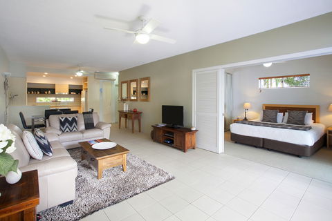 Verano Resort - Tourism Noosa 10