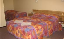 Wagon Wheel Motel And Units - Coonabarabran - Tourism Noosa 0