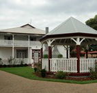 California Manor Bed and Breakfast - - Tourism Noosa