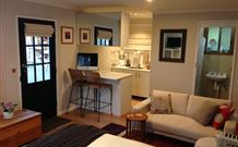 Milo's Bed And Breakfast - Tourism Noosa 2