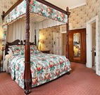 The Old George and Dragon Guesthouse - - Tourism Noosa
