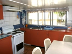 Orchid Guest House - Tourism Noosa 2