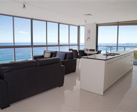 ULTIQA Air On Broadbeach - Tourism Noosa 2