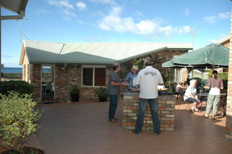 Captain's Quarters Bermagui - Tourism Noosa 1