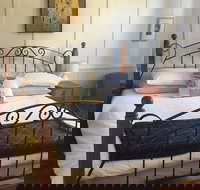 Minnie's Yass - Tourism Noosa