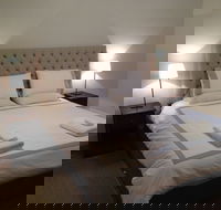 Aston House - Tourism Noosa