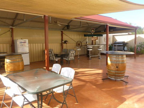 Country Cottages B&B - Tourism Noosa 2