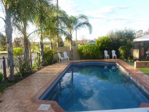 Country Cottages B&B - Tourism Noosa 4