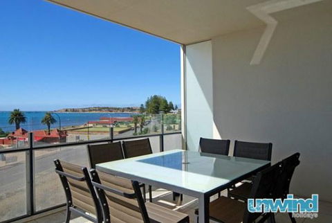 Unwind At Coast On Newell - Tourism Noosa 1