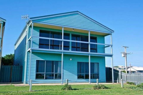 Unwind At Coast On Newell - Tourism Noosa 15