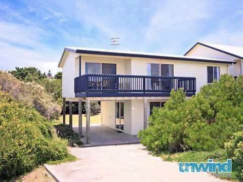 Unwind At Coast On Newell - Tourism Noosa 19