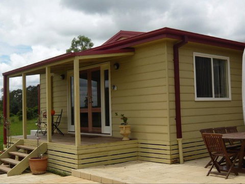 Villa Siena - Tourism Noosa 11