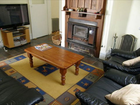 Fensom's Holiday Home - Tourism Noosa 2