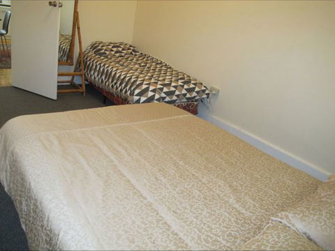 Fensom's Holiday Home - Tourism Noosa 3