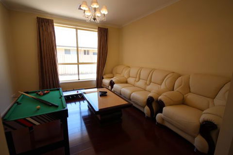 LJ Hooker Goolwa Holiday Rentals - 42 Underwood Avenue, Goolwa Beach - Tourism Noosa 17