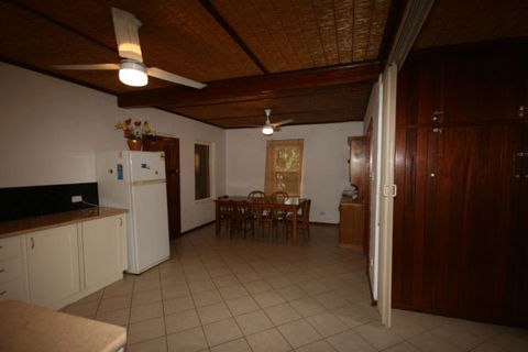 LJ Hooker Goolwa Holiday Rentals - 42 Underwood Avenue, Goolwa Beach - Tourism Noosa 25