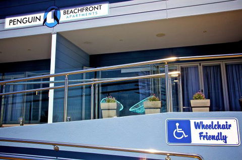 Penguin Beachfront Apartments - Tourism Noosa 7