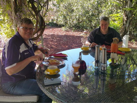 Must Love Dogs B&B And Self-Contained Cottage - Tourism Noosa 1
