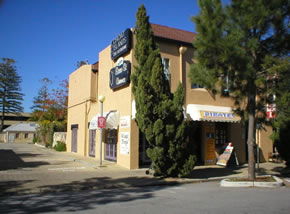The Pirates Backpackers - Tourism Noosa 1