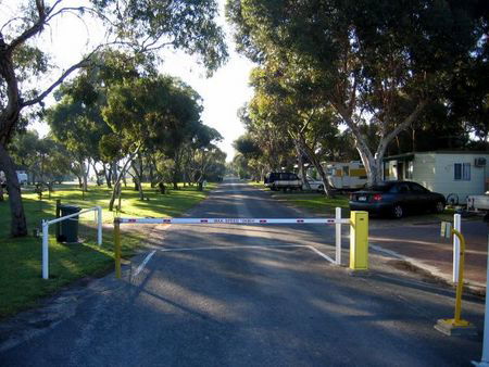 Lake Albert Caravan Park - Tourism Noosa 2