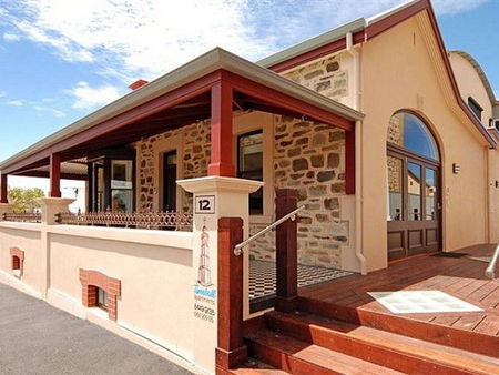 Timeball Apartments - Tourism Noosa 0